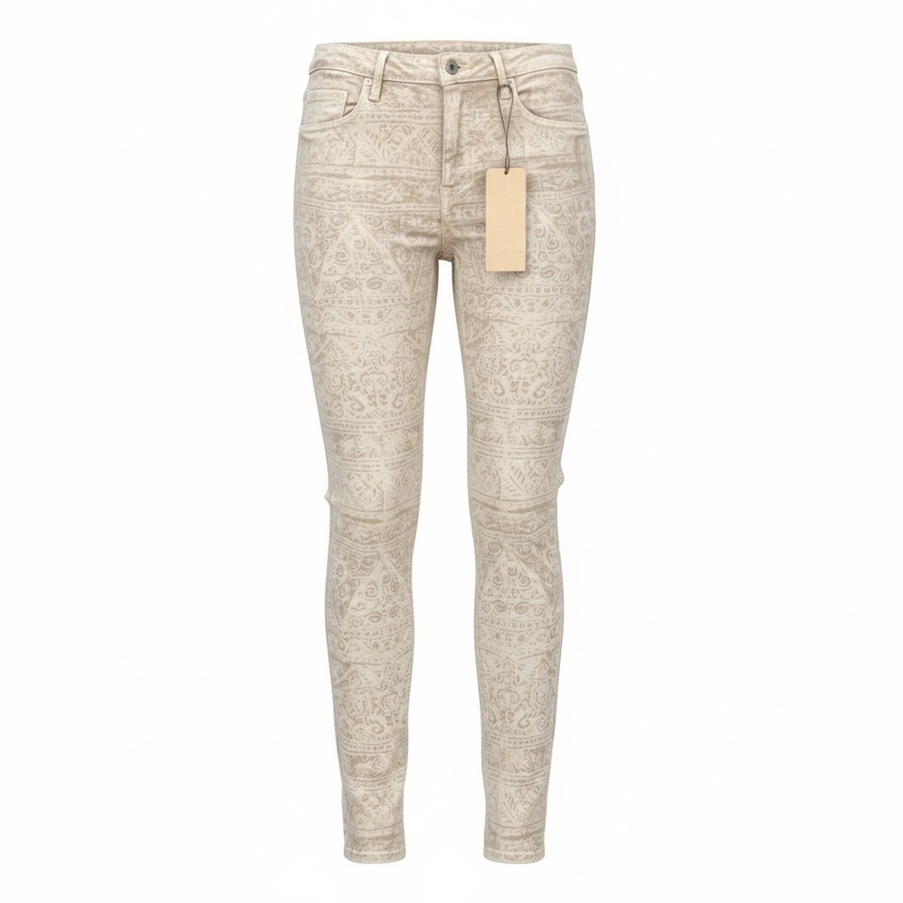 Levi’s NWT Aztec print Jeggings, size 28